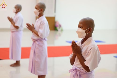 ภาพ No.45337:ประมวลภาพพิธีบรรพชา โครงการบรรพชาสามเณรฟื้นฟูพระพุทธศาสนาทั่วไทย ณ ศูนย์ปฏิบัติธรรมฉะเชิงเทรา
