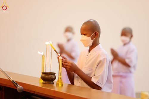 ภาพ No.45340:ประมวลภาพพิธีบรรพชา โครงการบรรพชาสามเณรฟื้นฟูพระพุทธศาสนาทั่วไทย ณ ศูนย์ปฏิบัติธรรมฉะเชิงเทรา