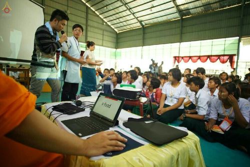 ภาพ No.18439:"ชีวิต มัณฑะเลย์" 