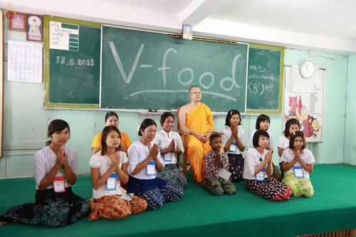 ภาพ No.18453:"ชีวิต มัณฑะเลย์" 