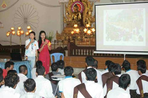 ภาพ No.18457:"ชีวิต มัณฑะเลย์" 