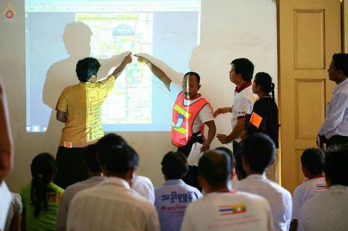 ภาพ No.18493:"ชีวิต มัณฑะเลย์" 