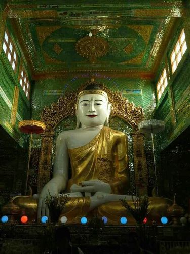 ภาพ No.18508:"ชีวิต มัณฑะเลย์" 