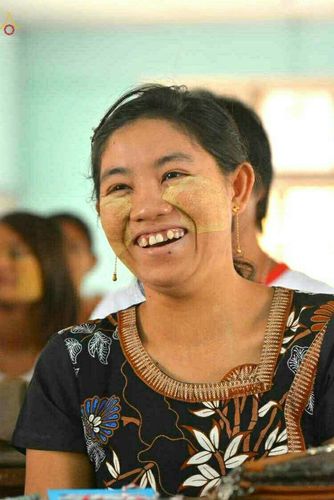 ภาพ No.18552:"ชีวิต มัณฑะเลย์" 