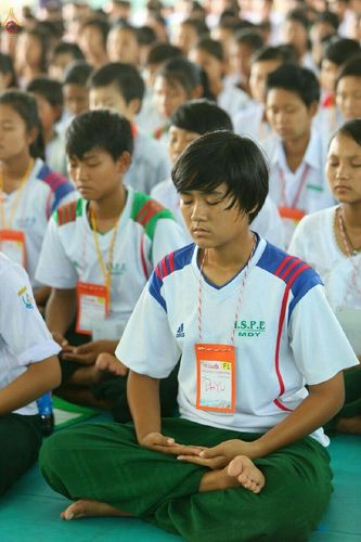 ภาพ No.18554:"ชีวิต มัณฑะเลย์" 