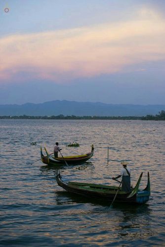 ภาพ No.18611:"ชีวิต มัณฑะเลย์" 