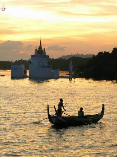 ภาพ No.18653:"ชีวิต มัณฑะเลย์" 