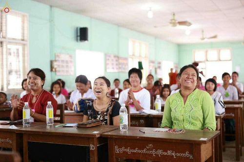 ภาพ No.18670:"ชีวิต มัณฑะเลย์" 