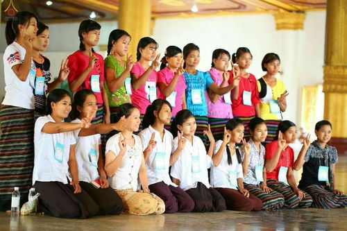 ภาพ No.18708:"ชีวิต มัณฑะเลย์" 