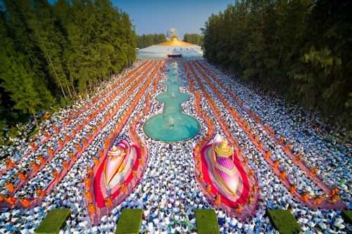 ภาพ No.35378:โครงการธรรมยาตรา เส้นทางพระผู้ปราบมาร ปีที่ 8 ณ วัดพระธรรมกาย