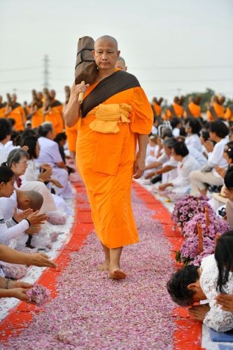 ภาพ No.35298:โครงการธรรมยาตรา เส้นทางพระผู้ปราบมาร ปีที่ 8 ณ อนุสรณ์สถานบางปลา