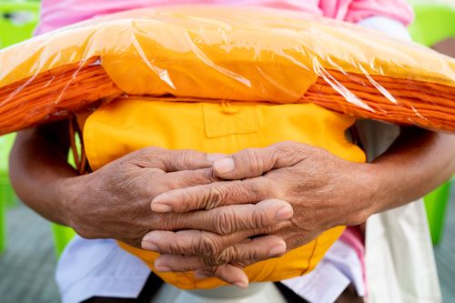 ภาพ No.39353:พิธีบรรพชาอุปสมบท ศูนย์ปฏิบัติธรรม จ.บุรีรัมย์ 