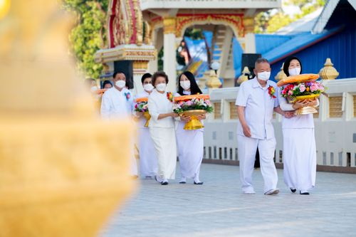 ภาพ No.39368:พิธีบรรพชาอุปสมบท ศูนย์ปฏิบัติธรรม จ.บุรีรัมย์ 