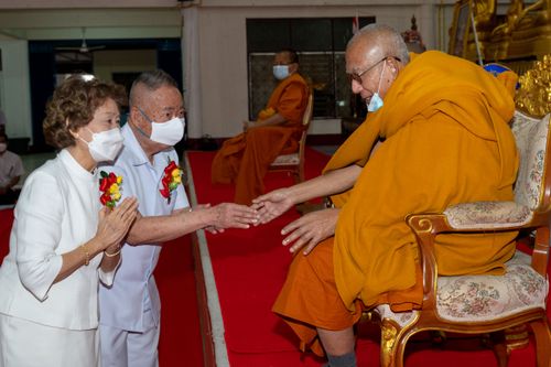 ภาพ No.39385:พิธีบรรพชาอุปสมบท ศูนย์ปฏิบัติธรรม จ.บุรีรัมย์ 