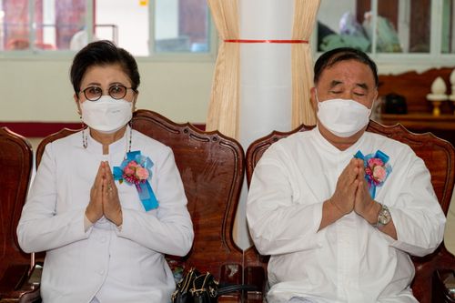 ภาพ No.39392:พิธีบรรพชาอุปสมบท ศูนย์ปฏิบัติธรรม จ.บุรีรัมย์ 