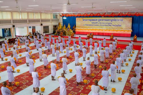 ภาพ No.39413:พิธีบรรพชาอุปสมบท ศูนย์ปฏิบัติธรรม จ.บุรีรัมย์ 