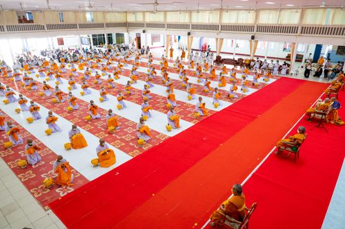 ภาพ No.39415:พิธีบรรพชาอุปสมบท ศูนย์ปฏิบัติธรรม จ.บุรีรัมย์ 