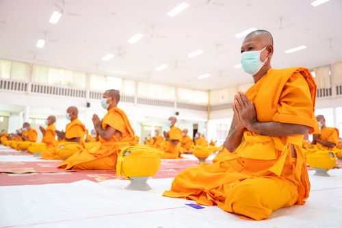 ภาพ No.39424:พิธีบรรพชาอุปสมบท ศูนย์ปฏิบัติธรรม จ.บุรีรัมย์ 