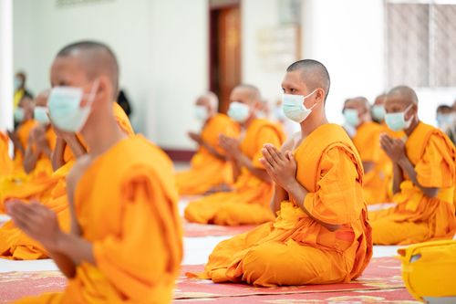 ภาพ No.39429:พิธีบรรพชาอุปสมบท ศูนย์ปฏิบัติธรรม จ.บุรีรัมย์ 