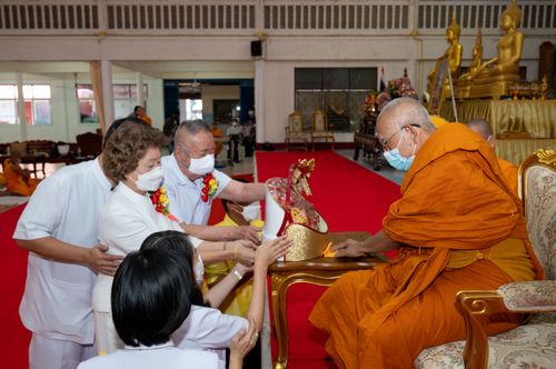 ภาพ No.39435:พิธีบรรพชาอุปสมบท ศูนย์ปฏิบัติธรรม จ.บุรีรัมย์ 