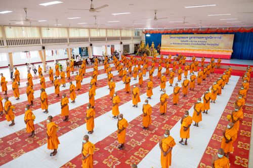 ภาพ No.39438:พิธีบรรพชาอุปสมบท ศูนย์ปฏิบัติธรรม จ.บุรีรัมย์ 