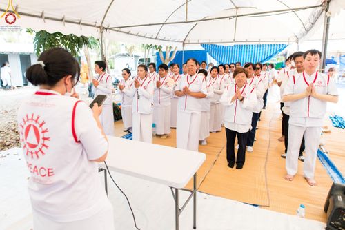 ภาพ No.110145:V.8 พลังทีม การเตรียมงาน เก็บงาน การรับบุญของเจ้าหน้าที่หน่วยงานต่างๆ เพื่อโครงการธรรมยาตรา กตัญญูบูชามหาปูชนียาจารย์ พระมงคลเทพมุนี (สด จนฺทสโร) พระผู้ปราบมาร อนุสรณ์สถาน 7 แห่ง ปีที่ 12 ระหว่างวันที่ 2 - 31 มกราคม พ.ศ.2567