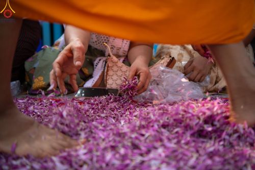 ภาพ No.120168:พิธีต้อนรับพระธรรมยาตรา ในโครงการธรรมยาตรา กตัญญูบูชา มหาปูชนียาจารย์ พระมงคลเทพมุนี(สด จนฺทสโร) พระผู้ปราบมาร อนุสรณ์สถาน 7 แห่ง ปีที่ 12 วันที่ 28 มกราคม พ.ศ. 2567 ณ วัดพระธรรมกาย จ.ปทุมธานี