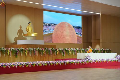 ภาพ No.323798:วันที่ 22 เมษายน พ.ศ.2569 (วันคุ้มครองโลก) งานถวายมหาสังฆทาน 40,000 กว่าวัดทั่วประเทศ สัมมนาคณะสงฆ์เพื่อความเจริญรุ่งเรืองมั่นคงแห่งพระพุทธศาสนา ณ วัดพระธรรมกาย