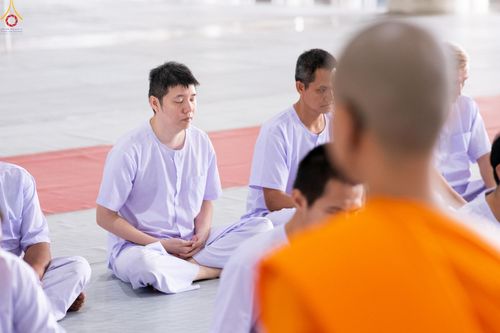 วันที่ 27 กันยายน พ.ศ.2569 พิธีตัดปอยผมและปลงผม โครงการอุปสมบทบูชาธรรม 142ปี พระมงคลเทพมุนี ณ วิหารคด 6 วัดพระธรรมกาย
