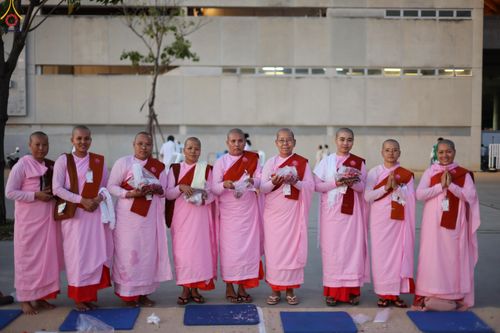 ภาพ No.287121:วันที่ 2 มกราคม พ.ศ.2569 พิธีต้อนรับพระธรรมยาตรา ครั้งที่ 1 (ภาพชุดที่ 2) ณ วัดพระธรรมกาย (วิหารหลวงปู่ - พระมหาธรรมกายเจดีย์)