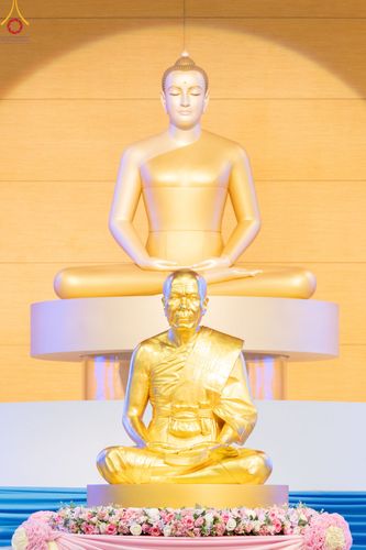 ภาพ No.89870:พิธีปฎิบัติธรรมและพิธีทอดผ้าป่าสมทบกฐินครั้งที่ 3 เนื่องใน 139 ปี วันคล้ายวันเกิดด้วยรูปกายเนื้อ พระมงคลเทพมุนี (สด จนฺทสโร) พระผู้ปราบมาร วันอังคารที่ 10 ตุลาคม พ.ศ. 2566 ณ วัดพระธรรมกาย จ.ปทุมธานี