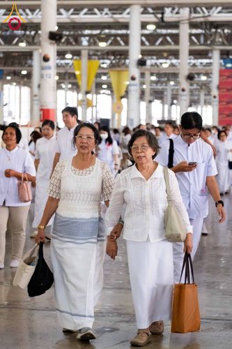 ภาพ No.318277:วันอาทิตย์ต้นเดือนที่ 5 เมษายน พ.ศ.2569 พิธีบูชาข้าวพระ ณ สภาธรรมกายสากล วัดพระธรรมกาย