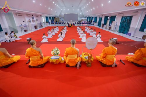 ภาพ No.282101:วันที่ 22 ธันวาคม พ.ศ.2568 พิธีปิดโครงการอบรมอุบาสิการุ่นที่ 1 อินโดนีเซีย