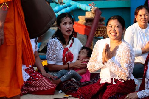 ภาพ No.113343:พิธีต้อนรับพระธรรมยาตรา ปีที่ 12 วันที่ 15 มกราคม พ.ศ. 2567 ณ วัดโบสถ์บน จ.นนทบุรี