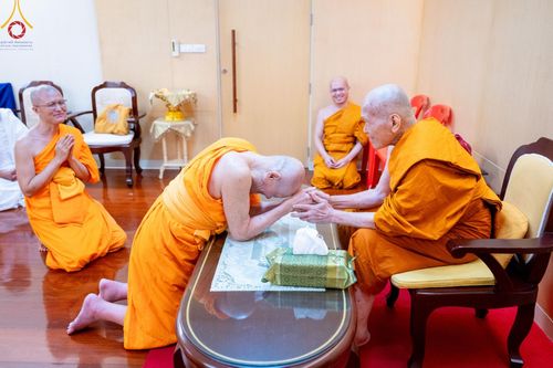 ภาพ No.207471:พิธีตักบาตร และปฏิบัติธรรมช่วงสาย ในวันมาฆบูชา วันพุธที่ 12 กุมภาพันธ์ พ.ศ. 2568 ณ วัดพระธรรมกาย จังหวัดปทุมธานี