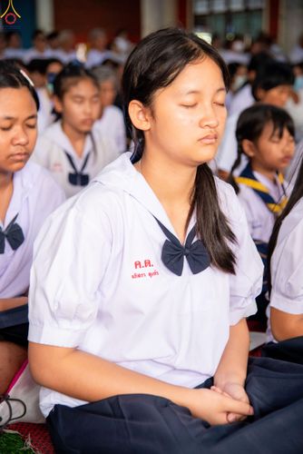 ภาพ No.301278:วันที่ 22 มกราคม พ.ศ. 2569 พิธีทอดผ้าป่าทำนุบำรุงศาสนสถาน ณ วัดใหม่พิบูลย์ผล อ.สองพี่น้อง จ.สุพรรณบุรี ในโครงการธรรมยาตรา กตัญญูบูชา มหาปูชนียาจารย์ พระมงคลเทพมุนี(สด จนฺทสโร) พระผู้ปราบมาร อนุสรณ์สถาน 7 แห่ง ปีที่ 14