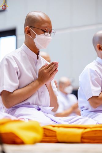 ภาพ No.82713:พิธีเวียนประทักษิณ, พิธีวันทาเจดีย์ ณ มหาธรรมกายเจดีย์  พิธีบรรพชาหมู่พระพี่เลี้ยงเข้าพรรษา, ธรรมทายาทอุดมศึกษา รุ่นที่ 50(ภาคฤดูฝน) และธรรมทายาทพุทธศาสตร์สากล รุ่นที่ 7 (ภาคฤดูฝน) วันเสาร์ที่ 17 มิถุนายน พ.ศ. 2566 ณ  โบสถ์พระไตรปิฎก วัดพระธรรมกาย จ.ปทุม