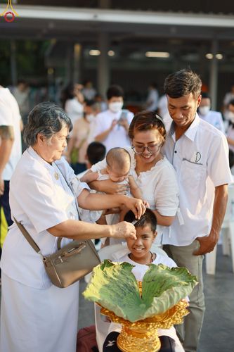 ภาพ No.78481:พิธีตัดปอยผม โครงการหน่อแก้วเปรียญธรรมรุ่นที่ 11  วันที่ 26 มีนาคม พ.ศ.2566  ณ หมู่กุฏิสามเณร อาคารค่ายจองแชมป์ วัดพระธรรมกาย