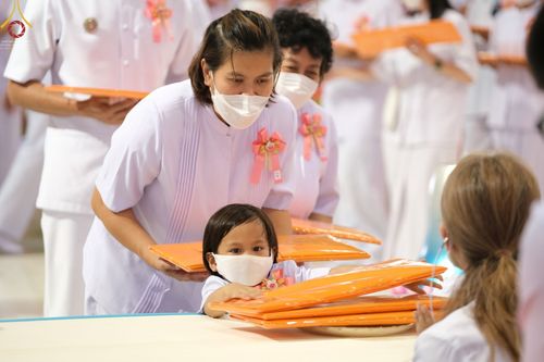 ภาพ No.65294:พิธีทอดผ้าป่า ในวันอาทิตย์ต้นเดือนที่ 4 ธันวาคม พ.ศ. 2565 ณ วัดพระธรรมกาย จ.ปทุมธานี