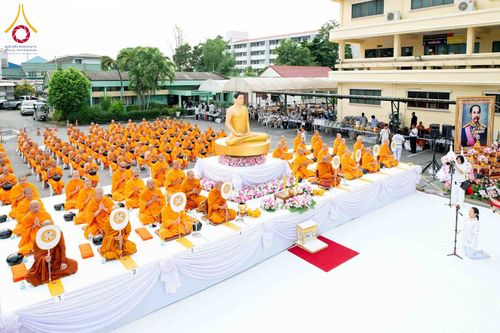 ภาพ No.346966:วันอาทิตย์ที่ 30 สิงหาคม พ.ศ. 2569  พิธีทำบุญตักบาตรพระ 123 รูป เนื่องในโอกาสครบรอบ 122 ปี แห่งการก่อตั้งอำเภอคลองหลวง จังหวัดปทุมธานี ณ บริเวณหน้าที่ว่าการอำเภอคลองหลวง