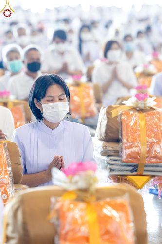 ภาพ No.66438:พิธีถวายอุปกรณ์เครื่องกันหนาว แด่คณะพระภิกษุ สามเณร วัดพระธรรมกาย วันเสาร์ที่ 10 ธันวาคม พ.ศ. 2565 ณ สภาธรรมกายสากล วัดพระธรรมกาย จ.ปทุมธานี