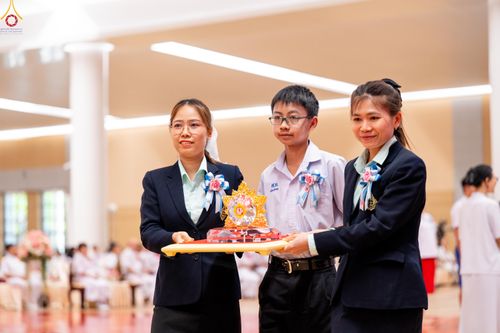 ภาพ No.311996:วันอังคารที่ 3 มีนาคม พ.ศ.2569 พิธีมอบโล่วัชรเกียรติยศ โครงการตอบปัญหาธรรมะทางก้าวหน้า ครั่งที่ 43, พิธีมอบโล่วัชรเกียรติยศ โครงการสอบตอบปัญหาศีลธรรม เพื่อสันติภาพโลก (World-Pec) ครั้งที่ 19 ณ สภาธรรมกายสากล วัดพระธรรมกาย