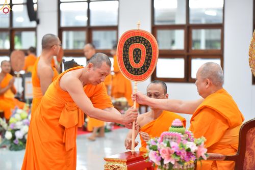 ภาพ No.342976:วันอาทิตย์ที่ 9 สิงหาคม พ.ศ.2569 พิธีมอบพัด ตั้งฐานานุกรม พระราชภาวนาวชิรวิเทศ วิ. ณ ห้องอาคารปลูกศรัทธา 2 วัดพระธรรมกาย