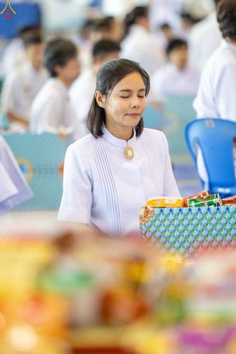 ภาพ No.345337:วันพฤหัสบดีที่ 27 สิงหาคม พ.ศ.2569 พิธีตักบาตรในวันธรรมชัย ณ สภาธรรมกายสากล วัดพระธรรมกาย ปทุมธานี