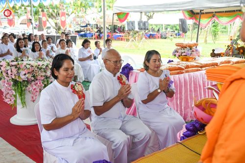 ภาพ No.100531:พิธีทอดกฐินสามัคคี สร้างหอฉันคุณยายอาจารย์ มหารัตนอุบาสิกา จันทร์ ขนนกยูง ณ ศูนย์ปฏิบัติธรรมนานาชาติสะเดา จ.สงขลา วันที่ 25 พฤศจิกายน พ.ศ. 2566