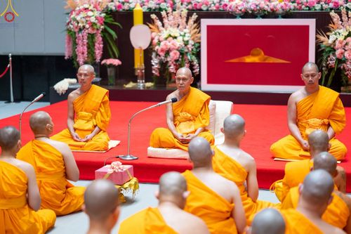 ภาพ No.82830:พิธีอุปสมบทหมู่ ในโครงการพระพี่เลี้ยงเข้าพรรษา, ธรรมทายาทอุดมศึกษารุ่นที่ 50 (ภาคฤดูฝน) และธรรมทายาทพุทธศาสตร์สากล รุ่นที่ 7 (ภาคฤดูฝน) วันอาทิตย์ที่ 18 มิถุนายน พ.ศ. 2566 ณ วัดพระธรรมกาย จ.ปทุมธานี