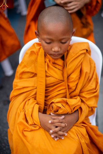 ภาพ No.85886:ตักบาตรพระนานาชาติ 10,000 รูป ใจกลางนครหาดใหญ่ จ.สงขลา วันอาทิตย์ที่ 20 สิงหาคม พ.ศ. 2566