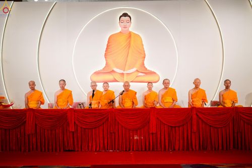 ภาพ No.271466:วันอาทิตย์ที่ 26 ตุลาคม พ.ศ. 2568 พิธีทอดกฐินครบรอบ 30 ปี  วัดพระธรรมกายไทเป และพิธีถวายมหาสังฆทาน 83 รูป  บูชาธรรม 81 ปี หลวงพ่อธัมมชโย