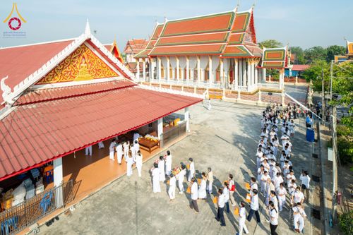 ภาพ No.199875:พิธีทอดผ้าป่าทำนุบำรุงศาสนสถาน ณ วัดบางช้างใต้ ตำบลบางช้าง อำเภอสามพราน จังหวัดนครปฐม ในโครงการธรรมยาตรา กตัญญูบูชา มหาปูชนียาจารย์ พระมงคลเทพมุนี(สด จนฺทสโร) พระผู้ปราบมาร อนุสรณ์สถาน 7 แห่ง ปีที่ 13 วันที่ 22 มกราคม พ.ศ. 2568