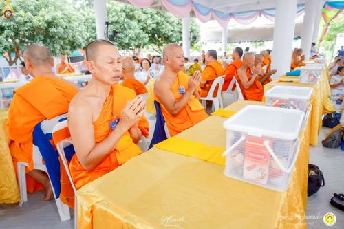 ภาพ No.236479:วันพุธที่ 30 กรกฏาคม  พ.ศ. 2568 พิธีถวายมหาสังฆทาน 81 วัด 81 ปี หลวงพ่อธัมชโย ครั้งที่ 2  ณ ศูนย์ปฏิบัติธรรมสวนผึ้ง ต.ท่าเคย อ.สวนผึ้ง จ.ราชบุรี